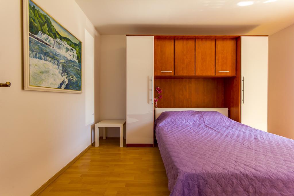 Apartments Alba Fažana Eksteriør billede