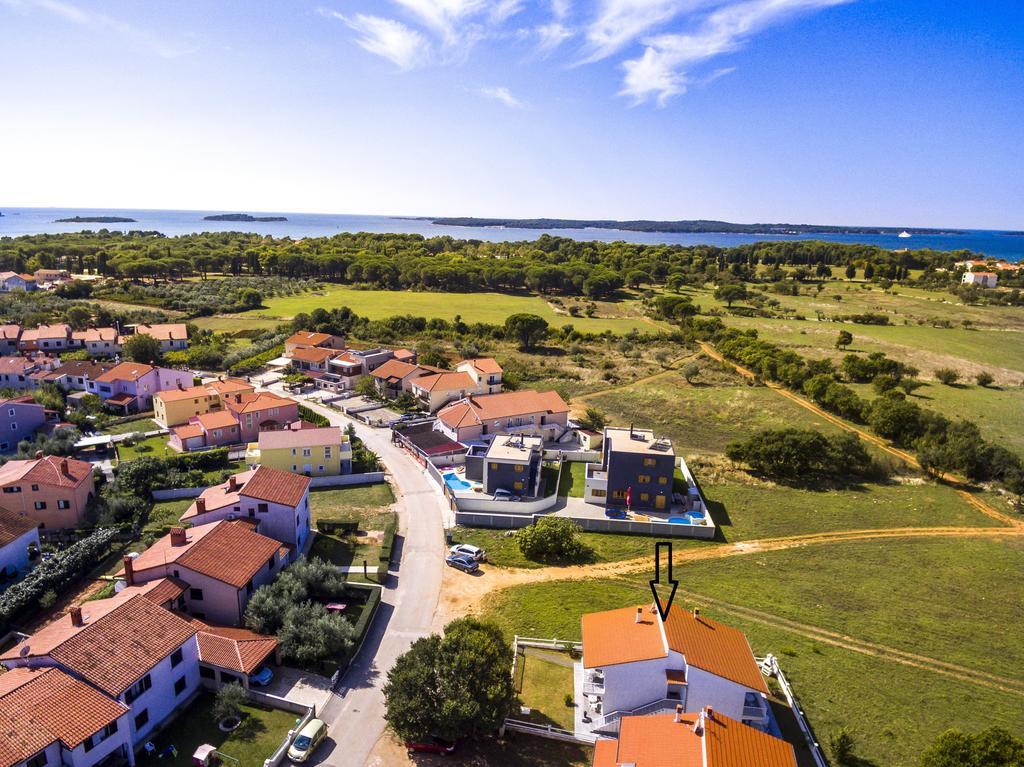 Apartments Alba Fažana Eksteriør billede